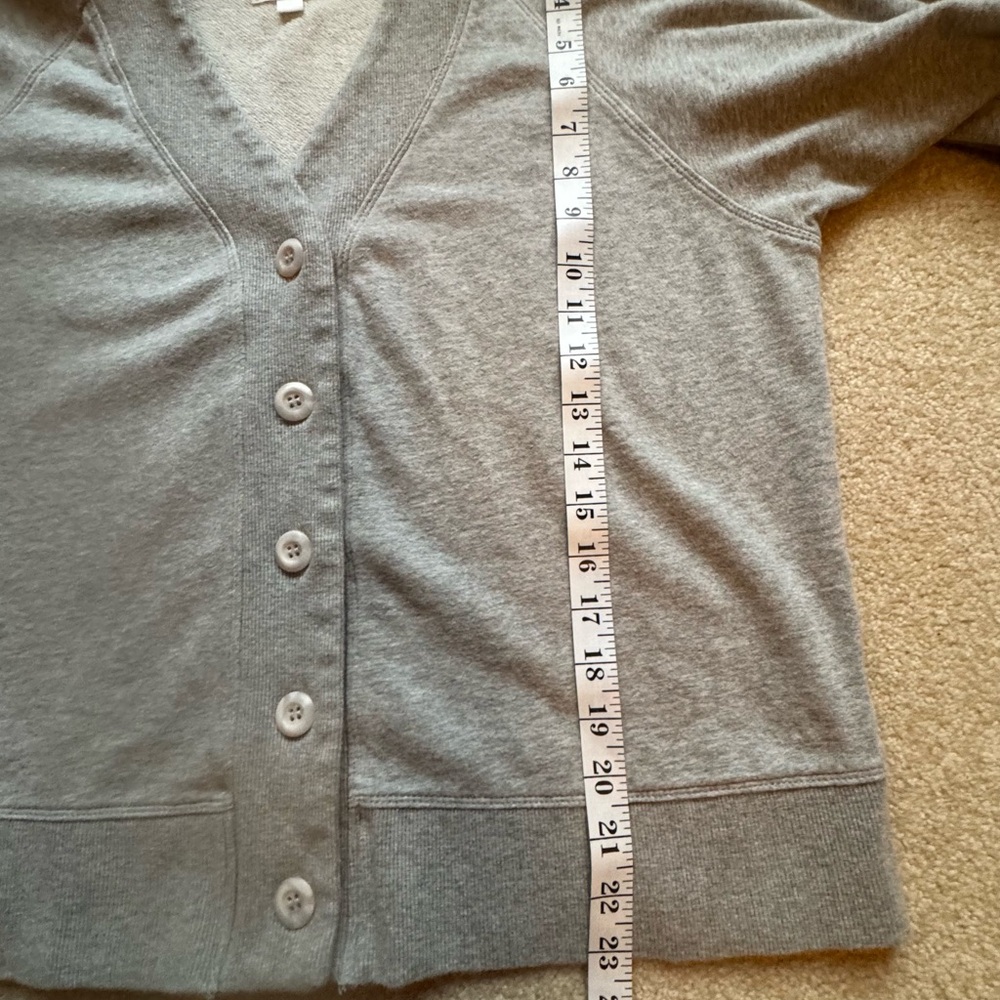 Every 2 Piece Women’s Cardigan And Pants Sweater Set In Gray - Picture 6 of 10